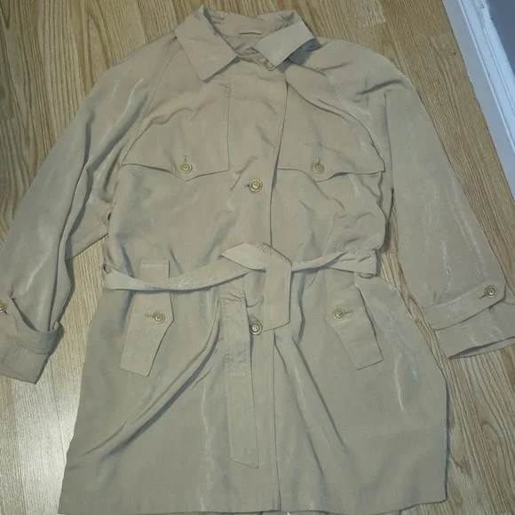Womens Vintage Utex Tan Trench Coat with Waist Tie - Picture 2 of 6